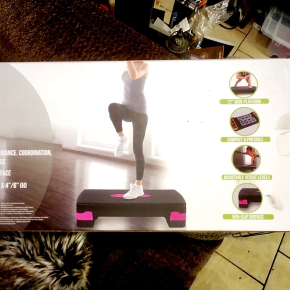 Step bench 27 in - Picture 2 of 3